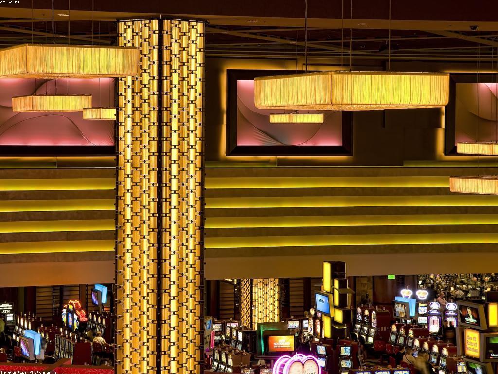 កាស៊ីណូ: ការលេងកាស៊ីណូ Slot ល្អបំផុត